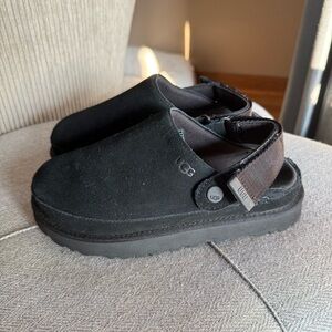 UGG Goldenstar clog
